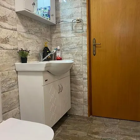 Reni Tatil Evi *